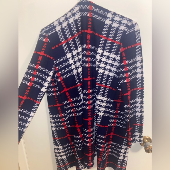 Size small SHEIN light cardigan/jacket - Picture 2 of 5